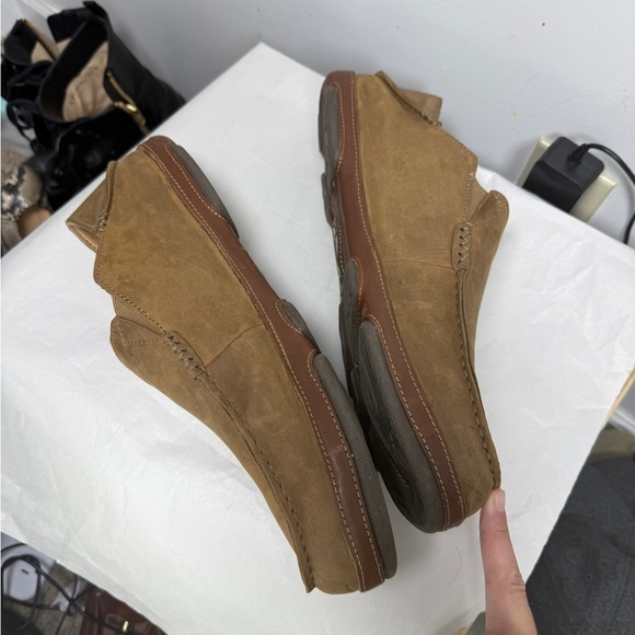 OLUKAI MOLOA SHOES EUC Sz 14 RAY Slip-On, Leather, Loafer Beach Shoe - Picture 6 of 12